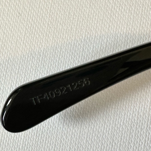 Celine Audrey Sunglasses Black style CL4003IN Mineral - Picture 9 of 9